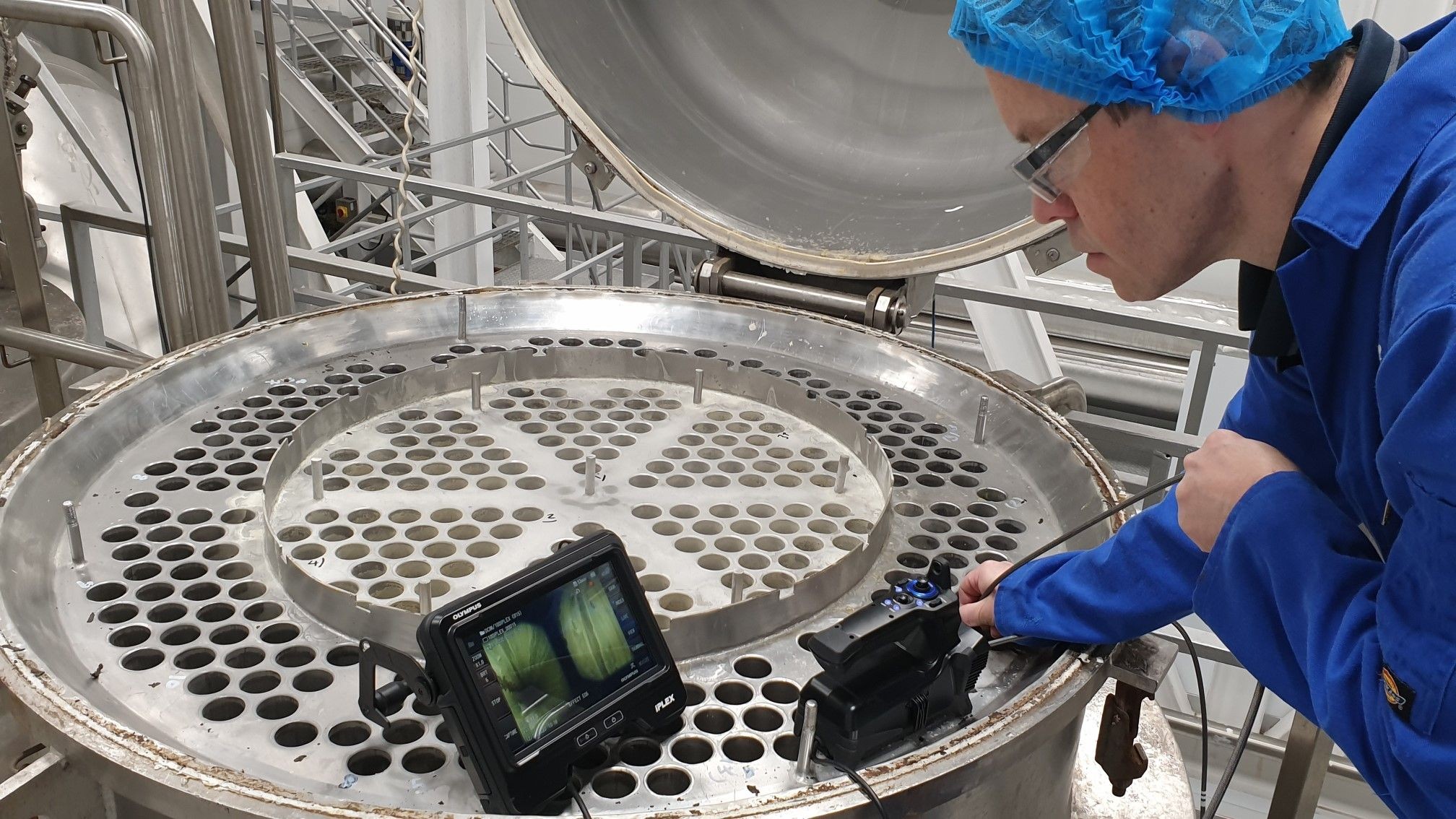 Advanced NDT testing (IRIS) on heat exchanger tubes